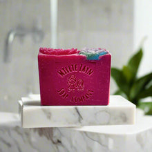 Load image into Gallery viewer, Love Spell soap