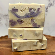 Load image into Gallery viewer, Lavender Vanilla soap
